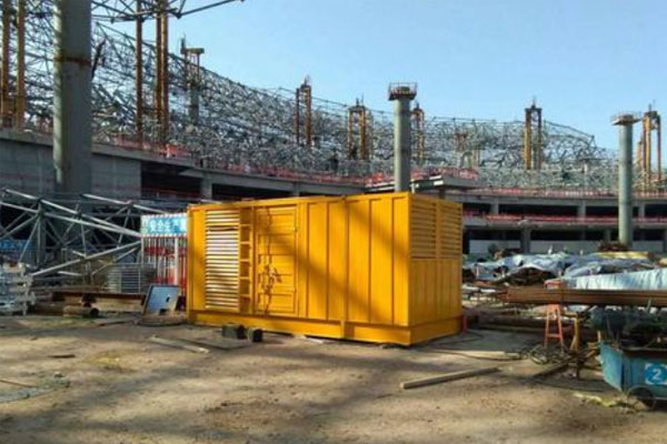 西夏发电机出租如何判断空气滤清器是否需要更换？