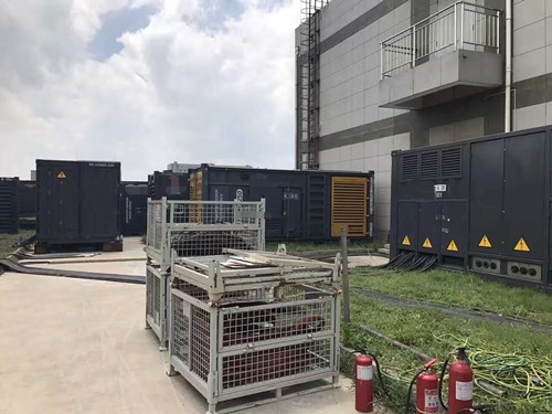 西夏除了定期检查，还有哪些方法可以及时发现接触式转速表探头的磨损？